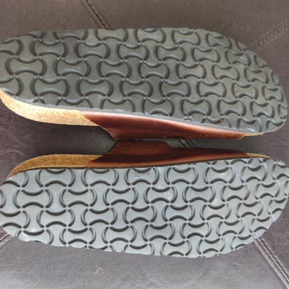 NAOT Santa Barbara Sandal - Picture 2 of 3